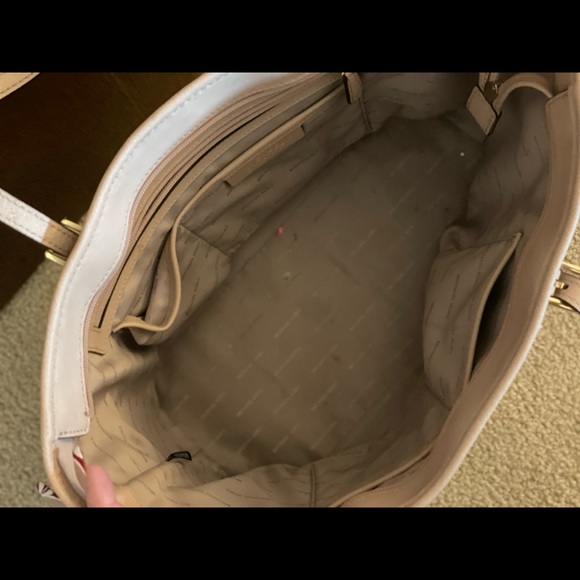 Woman’s purse - Picture 3 of 3